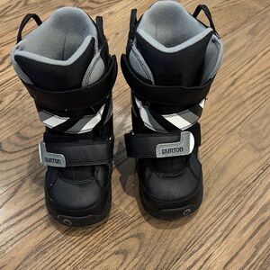 Burton Kids Grom Snowboarding Boots